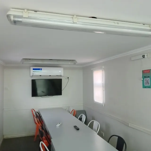 Service de aire acondicionado y tablero eléctrico